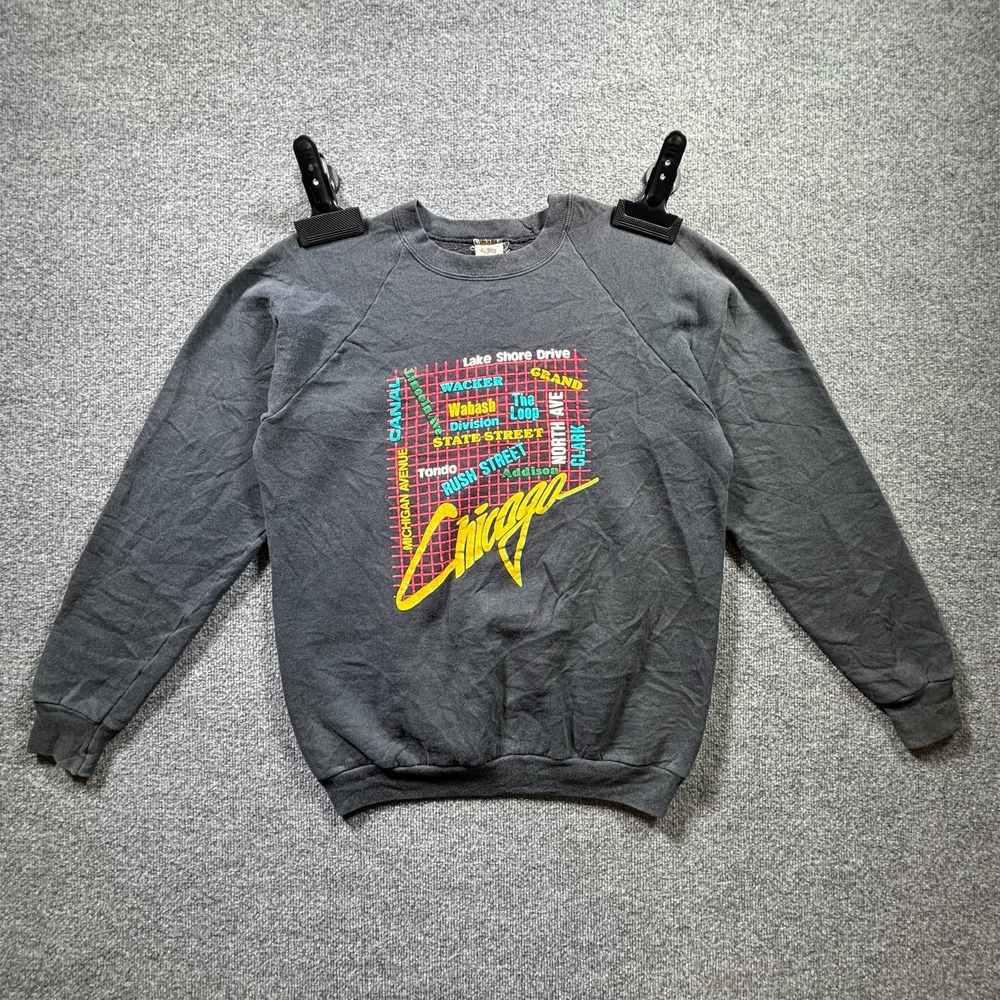 Vintage Fruit of the Loom Sweatshirt Men's XL Gray Fleece "Chicago Street Roads"
